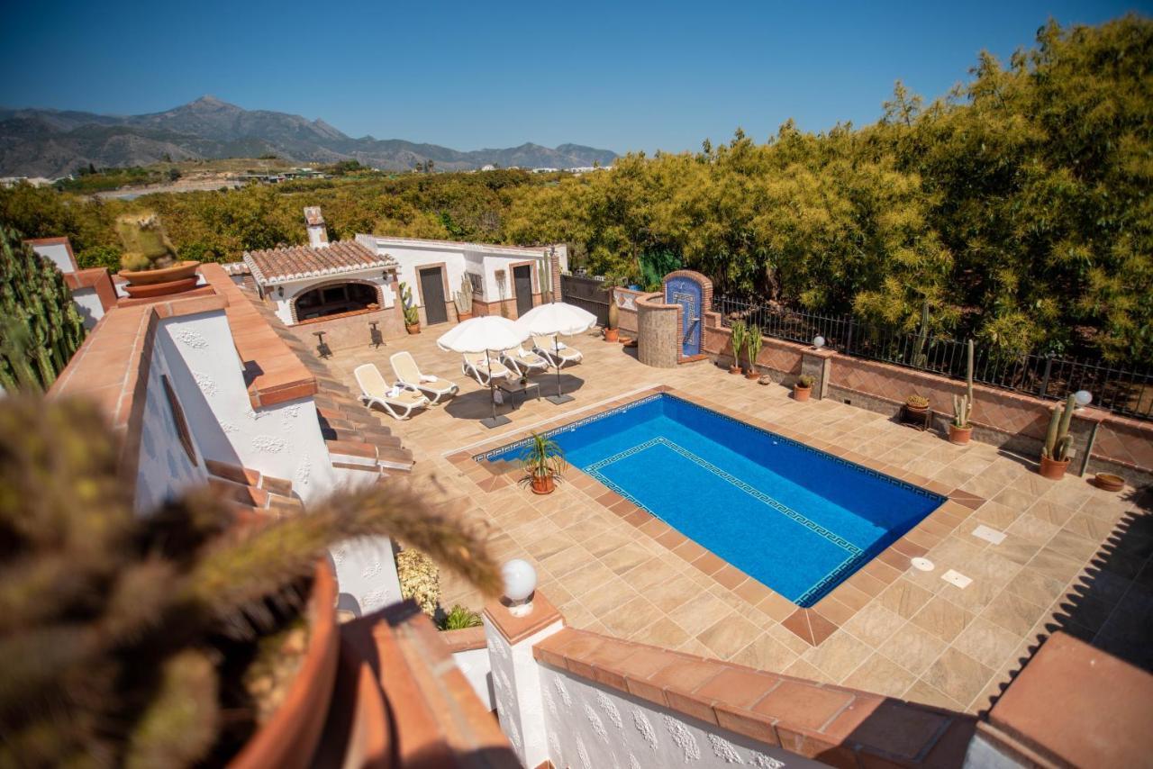 Casa Rural En Nerja Villa Ruisol By Centrall Alquileres Turisticos ภายนอก รูปภาพ