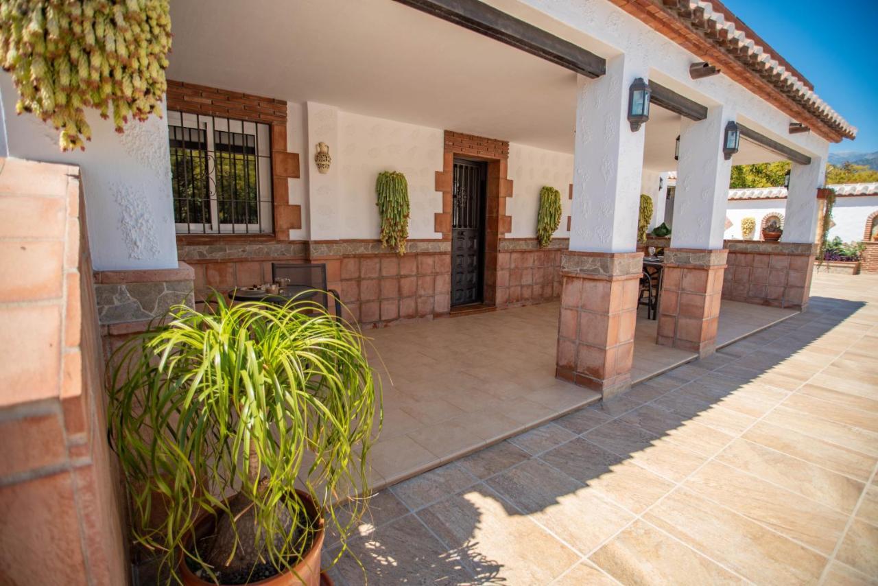 Casa Rural En Nerja Villa Ruisol By Centrall Alquileres Turisticos ภายนอก รูปภาพ